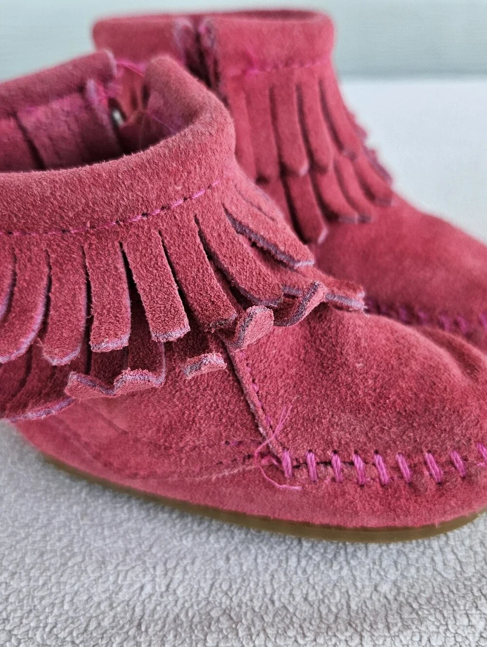 Minnetonka Moccasins Double Fringe Booties Infant Baby SZ 2 Pink Suede Leather